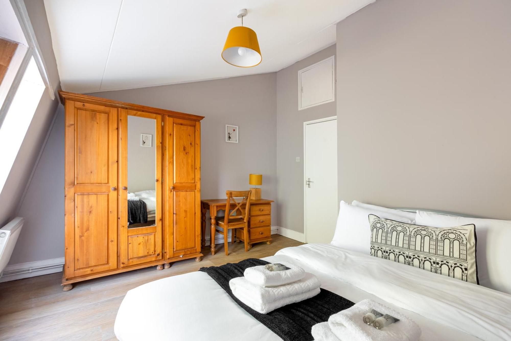 Magnificent 3Br Apt With Balcony London Luaran gambar