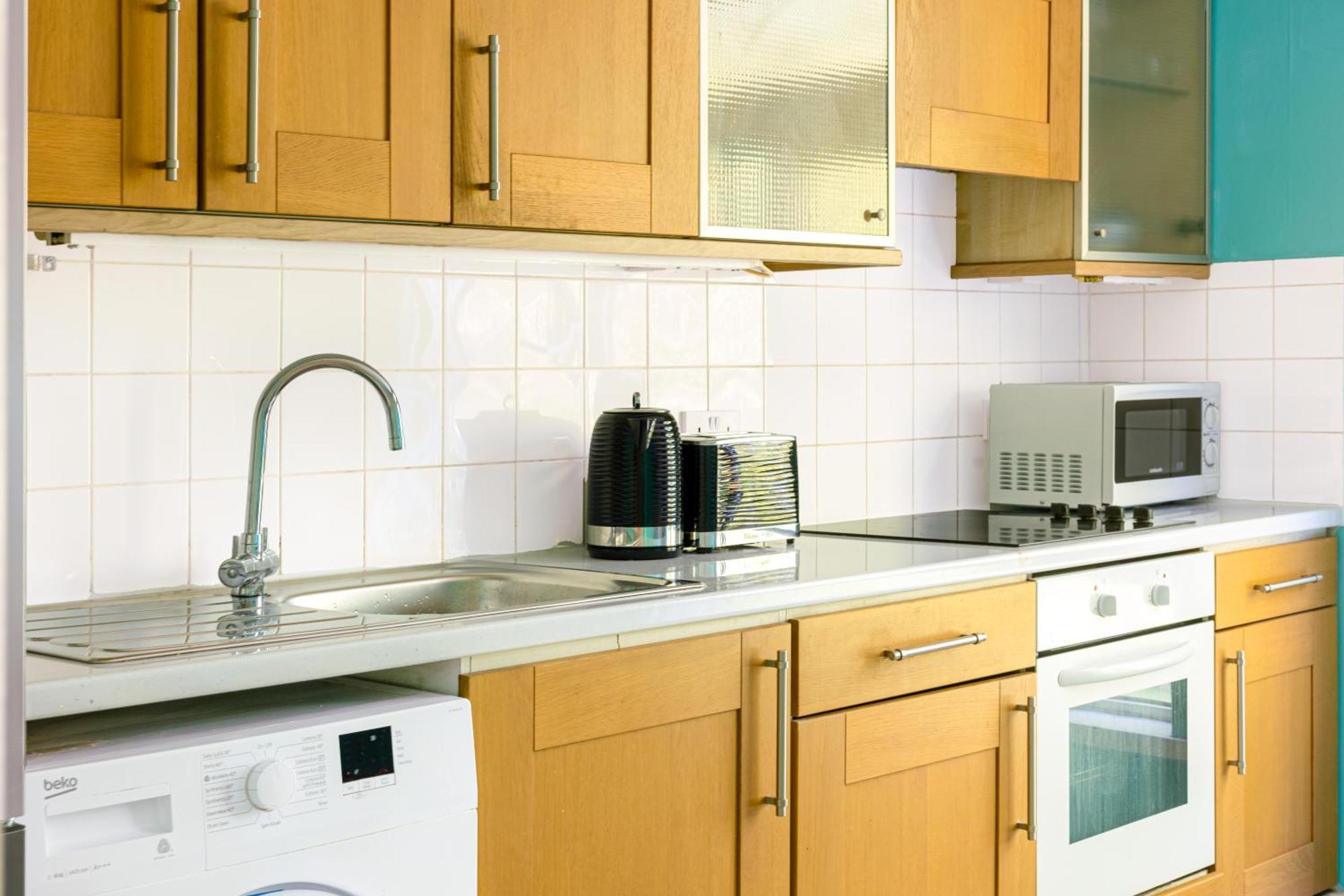 Magnificent 3Br Apt With Balcony London Luaran gambar